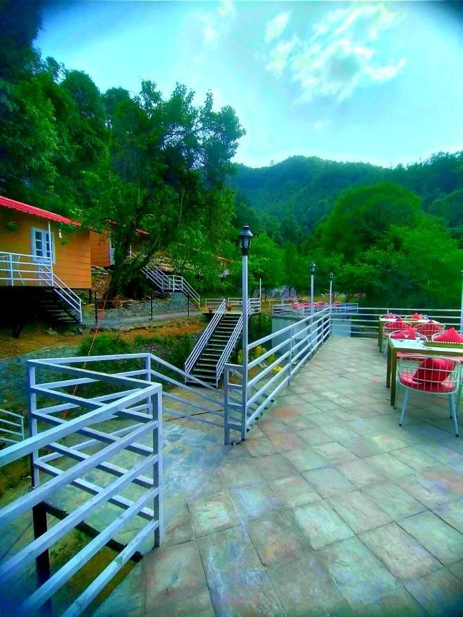 Aaroham Resort Shimla ! Luxury Cottage By Aamod Group Zewnętrze zdjęcie