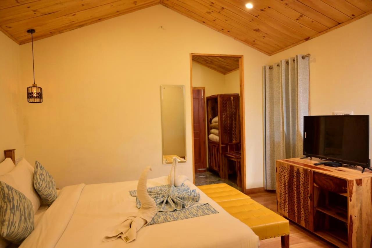 Aaroham Resort Shimla ! Luxury Cottage By Aamod Group Zewnętrze zdjęcie