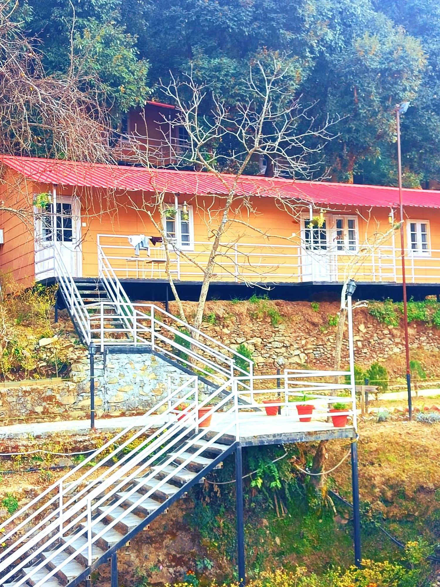 Aaroham Resort Shimla ! Luxury Cottage By Aamod Group Zewnętrze zdjęcie